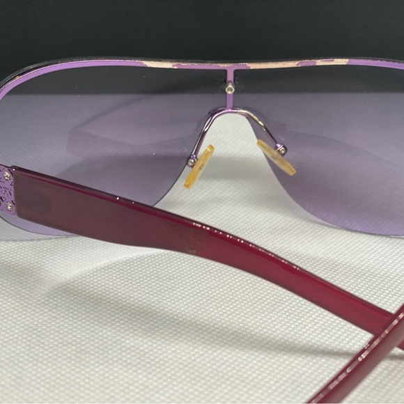 Steve Madden Sunglasses - Picture 9 of 9